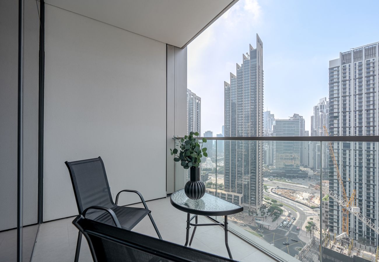 Ferienwohnung in Dubai - Few Mins Walk to Burj Khalifa | Brand New 1BR