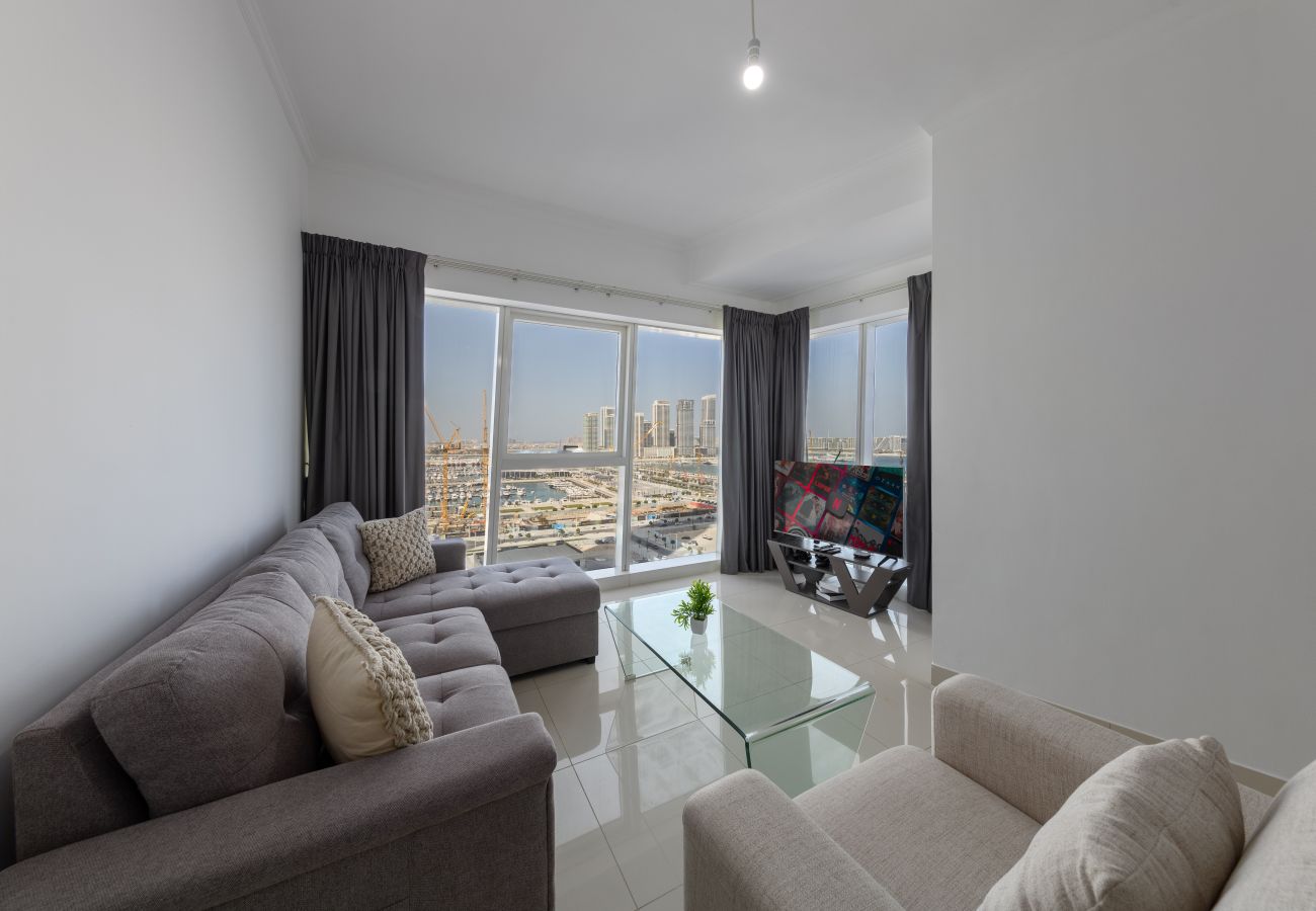 Ferienwohnung in Dubai - Charming Views | Spacious | Prime Location