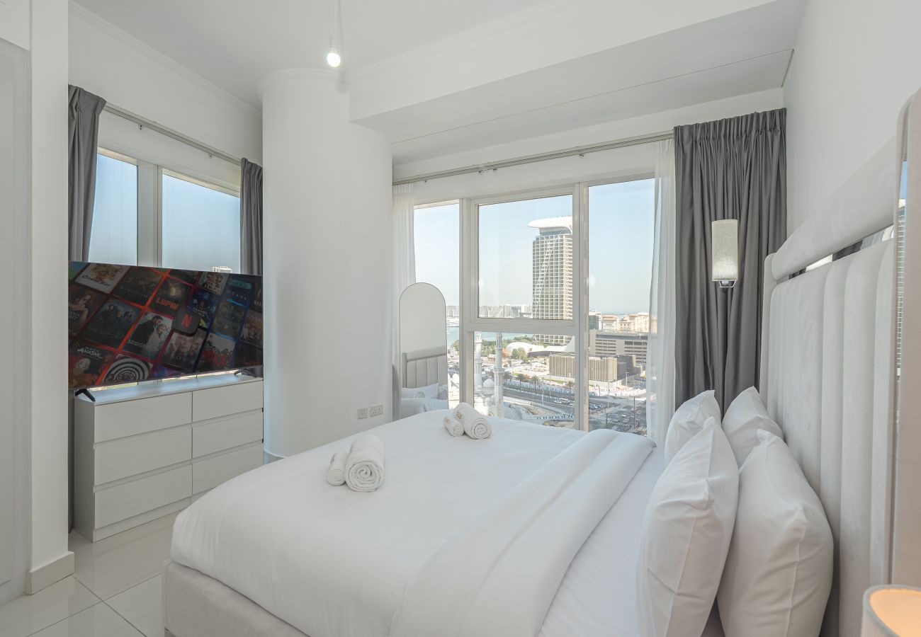 Ferienwohnung in Dubai - Charming Views | Spacious | Prime Location