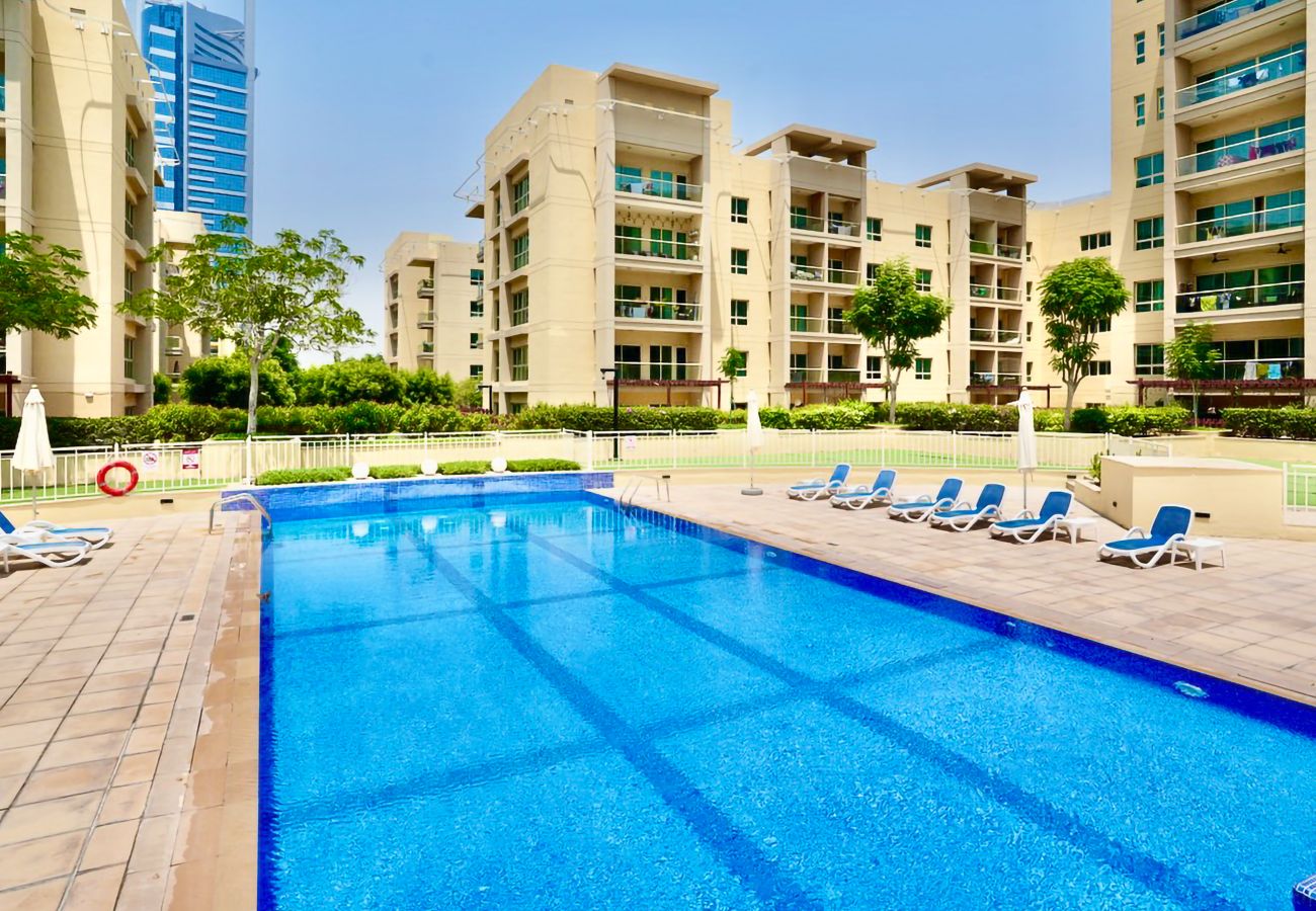 Ferienwohnung in Dubai - Spacious 1BR | Beautiful Community | Colourful