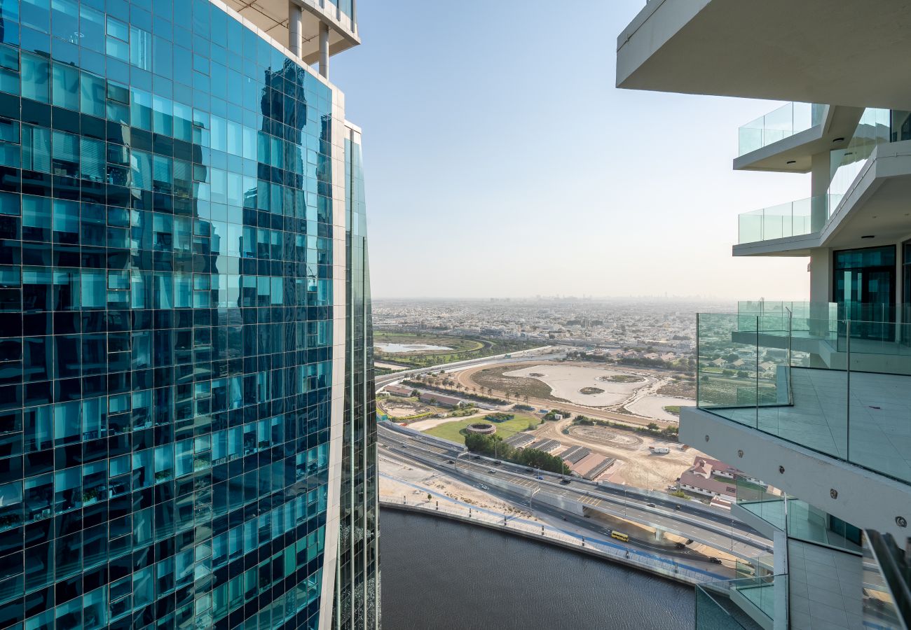 Ferienwohnung in Dubai - Spacious Balcony | City Skyline View | Brand New