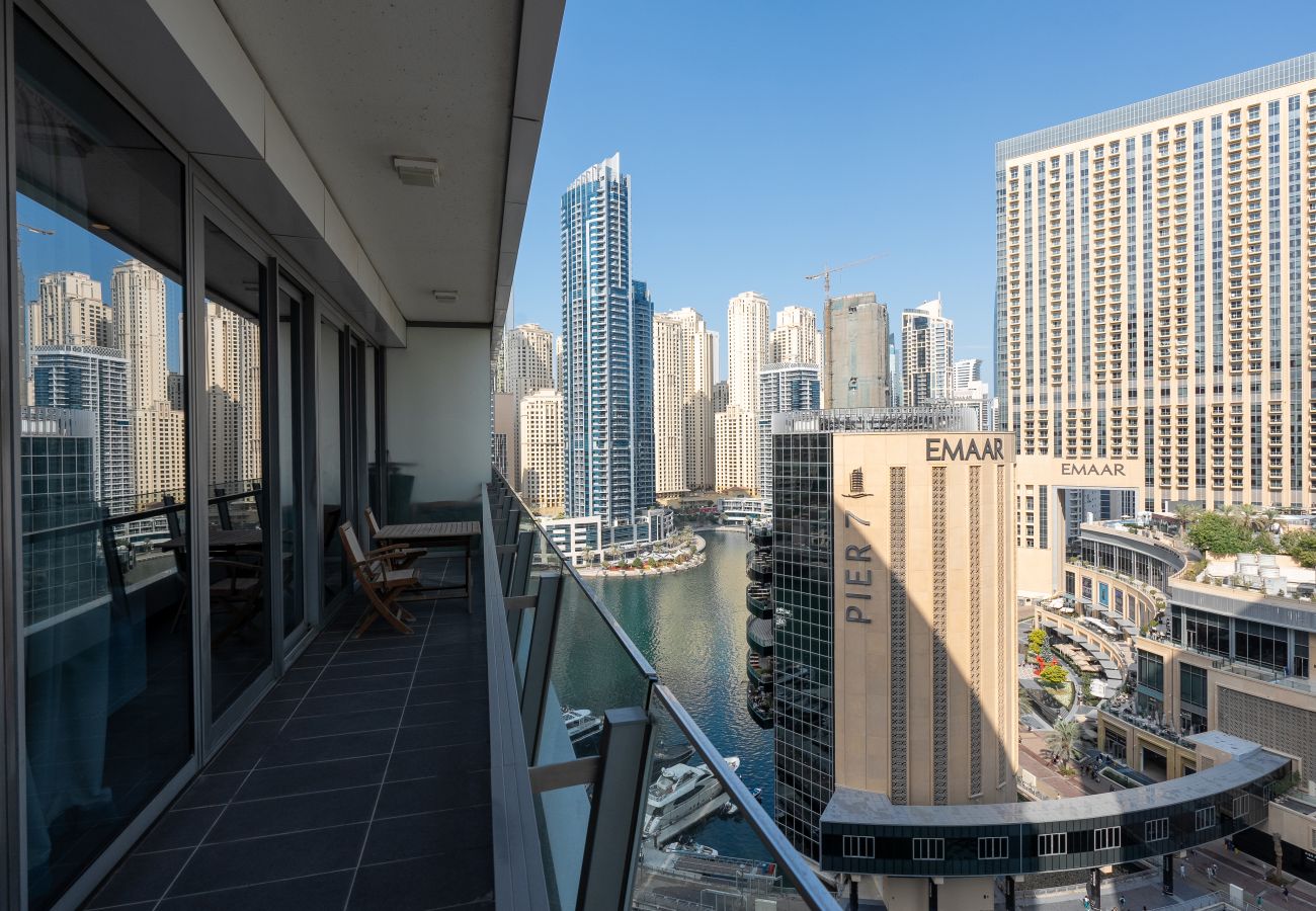 Ferienwohnung in Dubai - Steps Away to Marina Mall | Central | Marina View