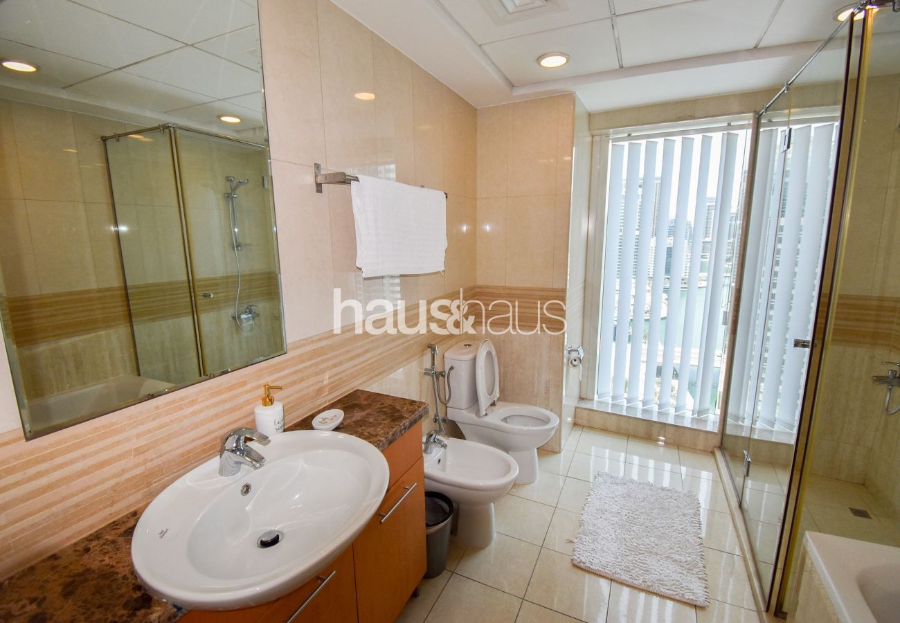 Ferienwohnung in Dubai - Marina View | Spacious Balcony | Best for Families