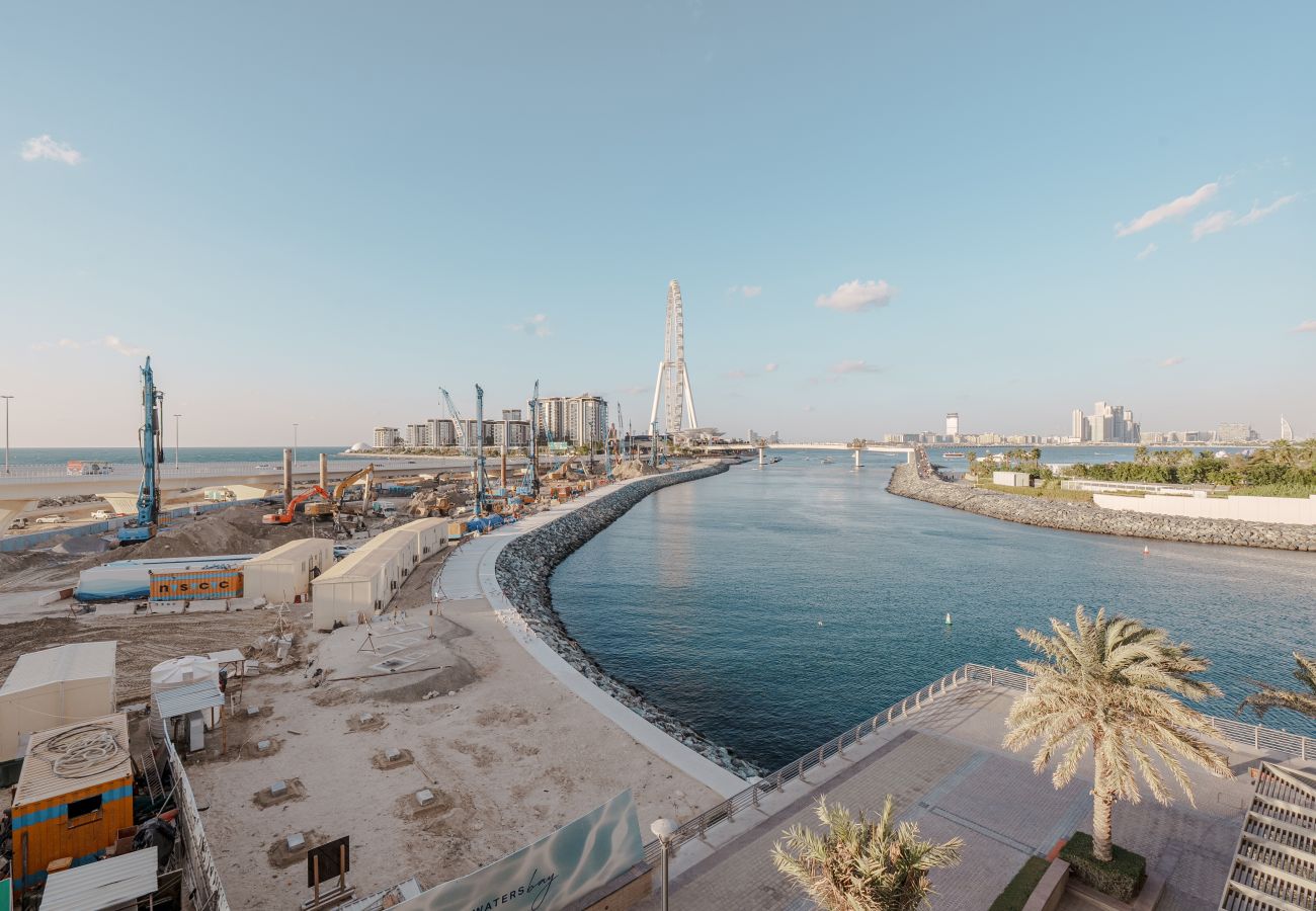 Ferienwohnung in Dubai - Charming Ain Dubai and Sea View | Contemporary 1BR