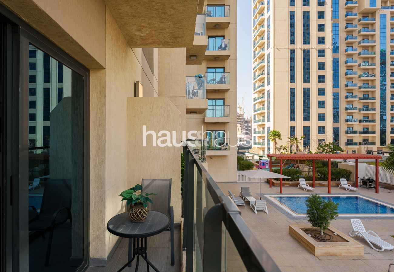 Ferienwohnung in Dubai - Park & Pool View | Beautiful Amenities | Charming