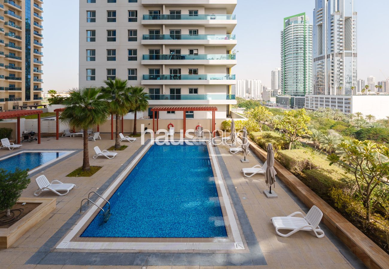 Ferienwohnung in Dubai - Park & Pool View | Beautiful Amenities | Charming