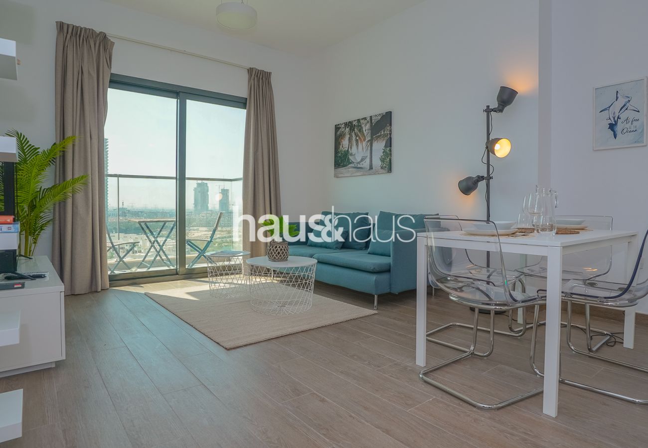 Apartamento en Dubai - Vasto | Brillante | Totalmente equipado