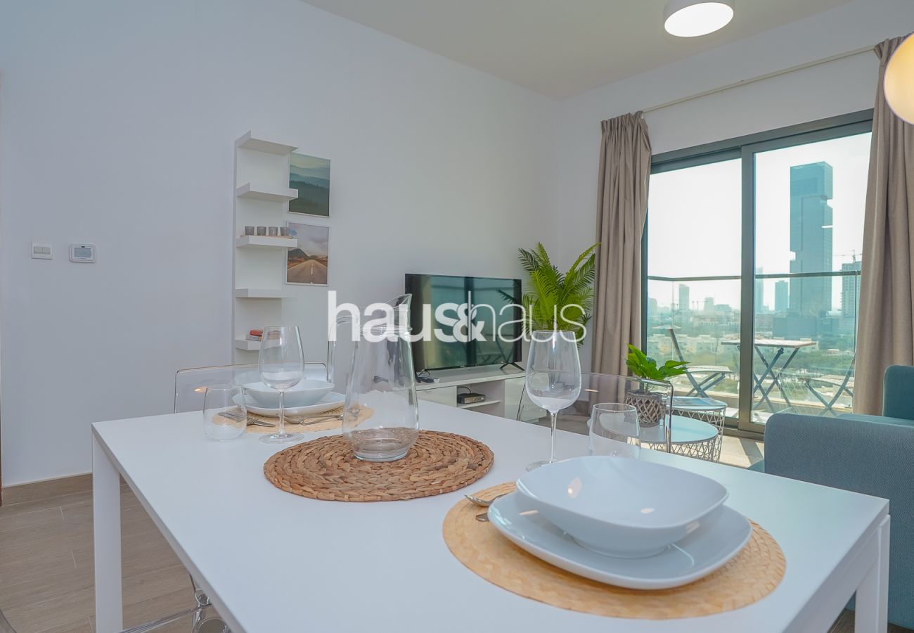 Apartamento en Dubai - Vasto | Brillante | Totalmente equipado