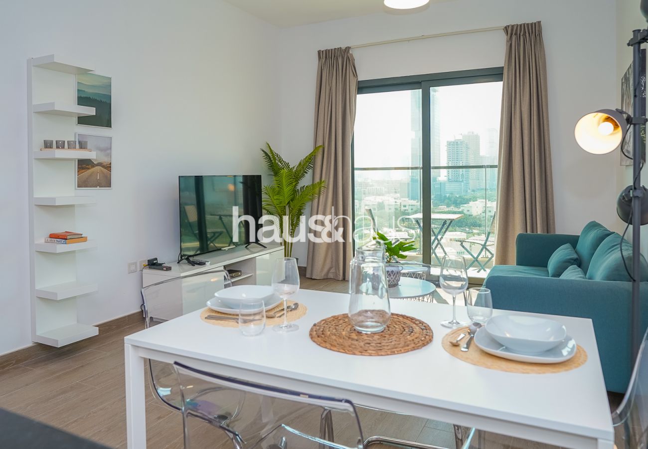 Apartamento en Dubai - Vasto | Brillante | Totalmente equipado