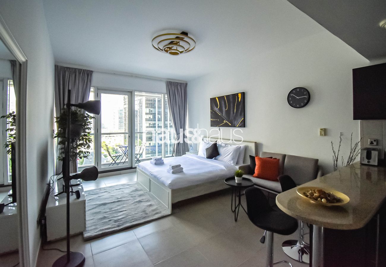 Estudio en Dubai - Spacious Studio | Beautiful Neighbourhood