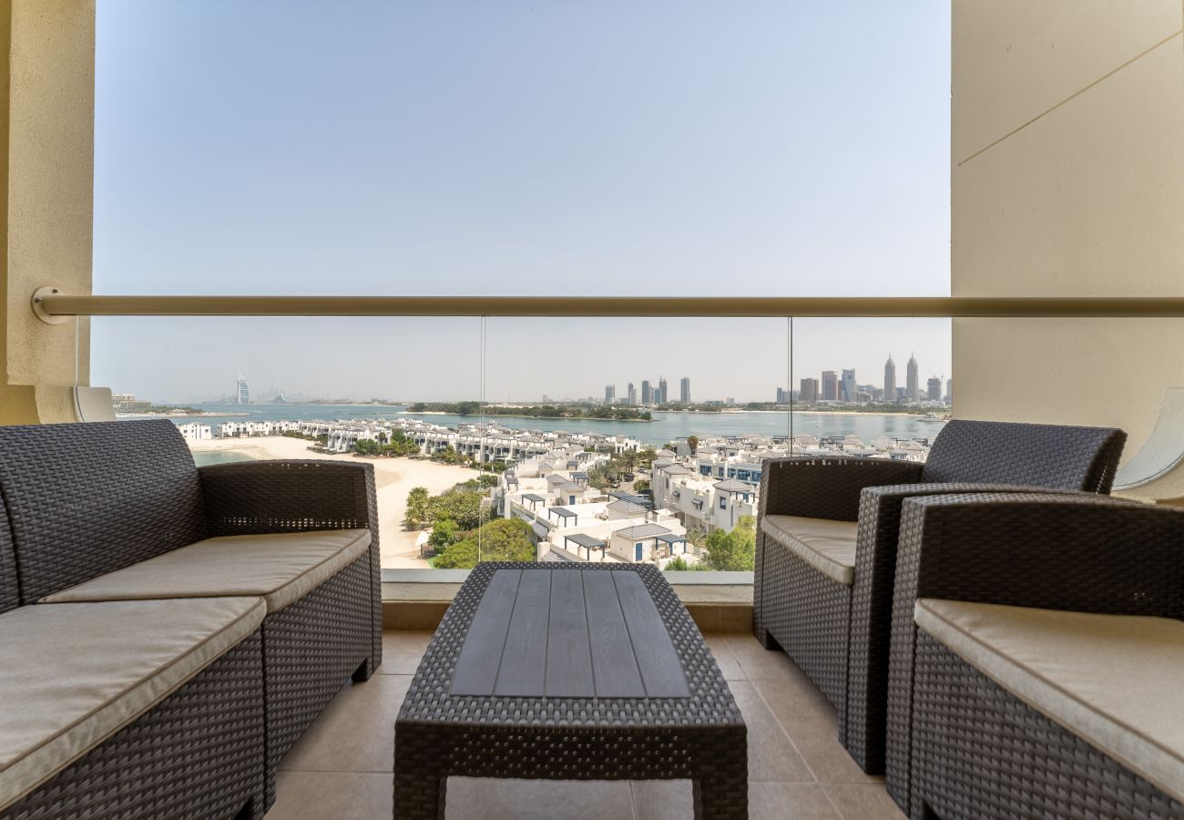 Apartamento en Dubai - Spectacular Sea View | Chic | Direct Beach Access