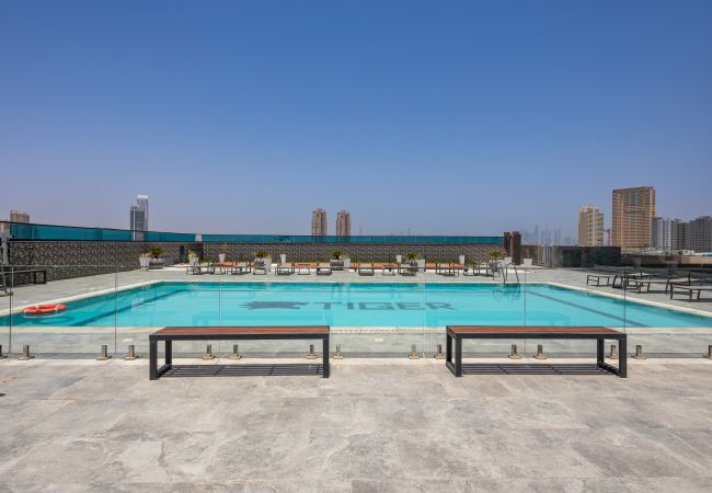 Estudio en Dubai - espacioso | Estudio | Acceso a la piscina y al gimnasio