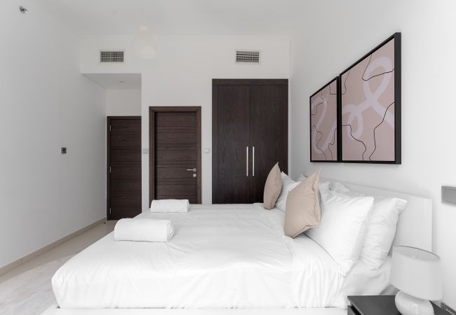 Apartamento en Dubai - Hermoso Apartamento | Servicios fantásticos | Intrincado