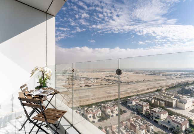 Estudio en Dubai - Impresionante vista al desierto y al golfo | Estudio de lujo | acogedor