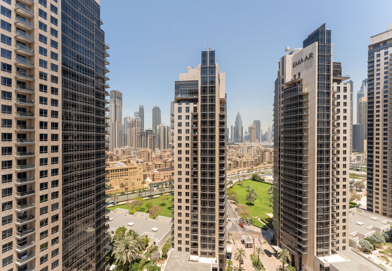 Apartamento en Dubai - Vista de los rascacielos del centro | Relajante | Moderno