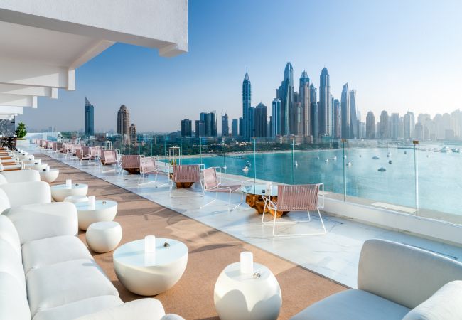 Apartamento en Dubai - Vista del horizonte de Burj Al Arab | Enorme Balcón | Lujo