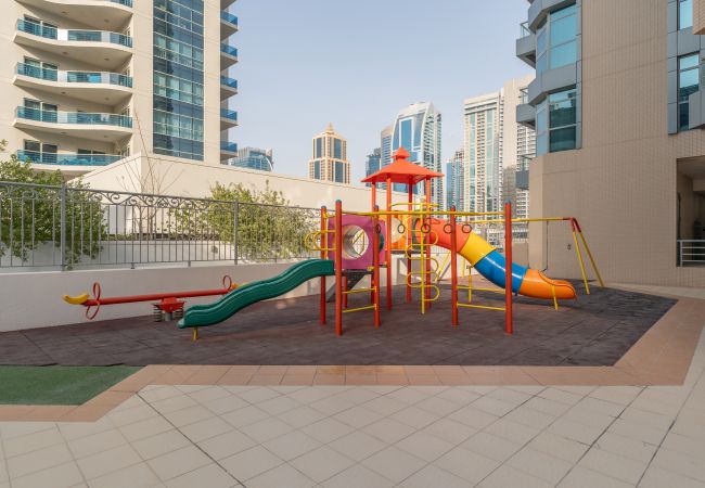 Apartamento en Dubai - Cerca de la estación de metro | espacioso | Estilo de vida vibrante