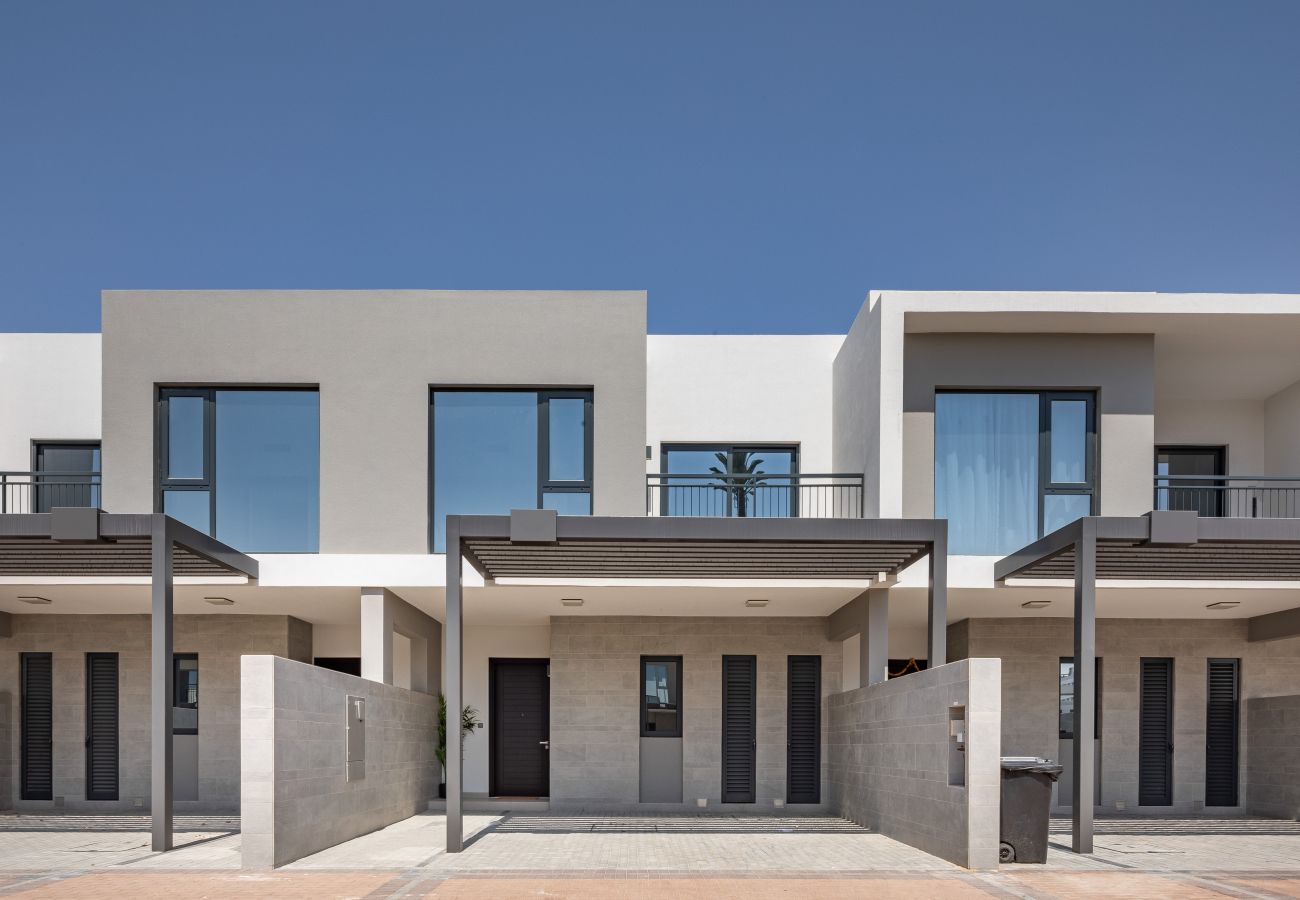Villa en Dubai - De lujo 3HAB | Ideal para familias | El cuarto de la mucama