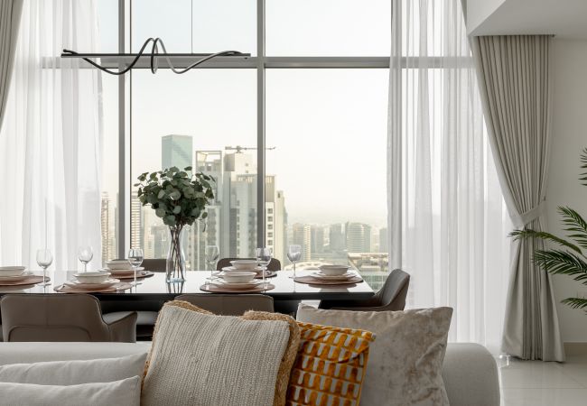 Apartamento en Dubai - Piso Alto | Amueblado con buen gusto | Magníficas vistas