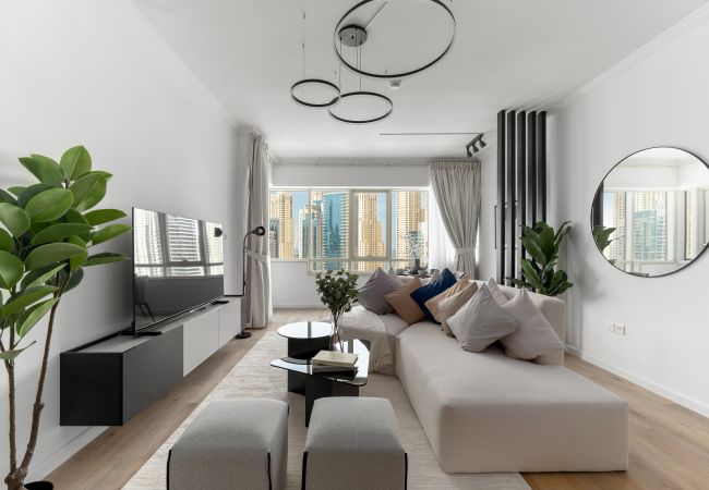 Apartamento en Dubai - Impresionante vista al puerto deportivo | Recién amueblado | Piso superior
