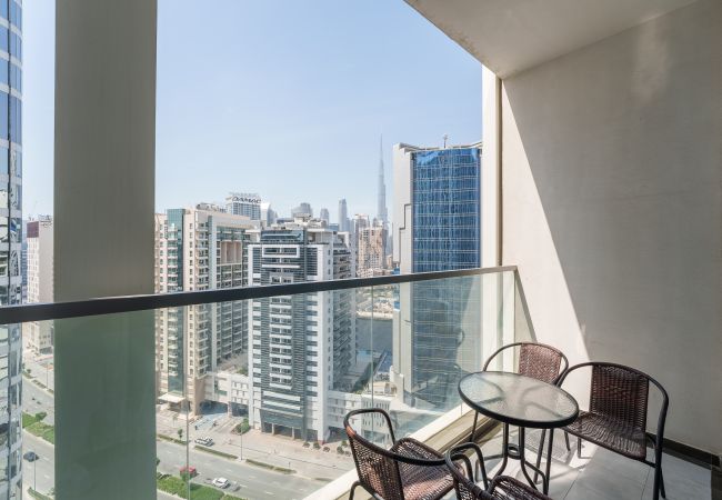 Estudio en Dubai - Bonitas vistas de la ciudad | Excelentes instalaciones | Elegante