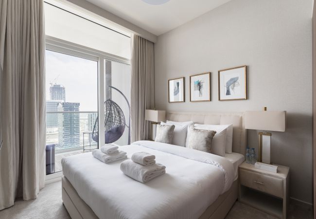 Apartamento en Dubai - Encantadora vista al canal de Dubai | Piso Alto | De lujo