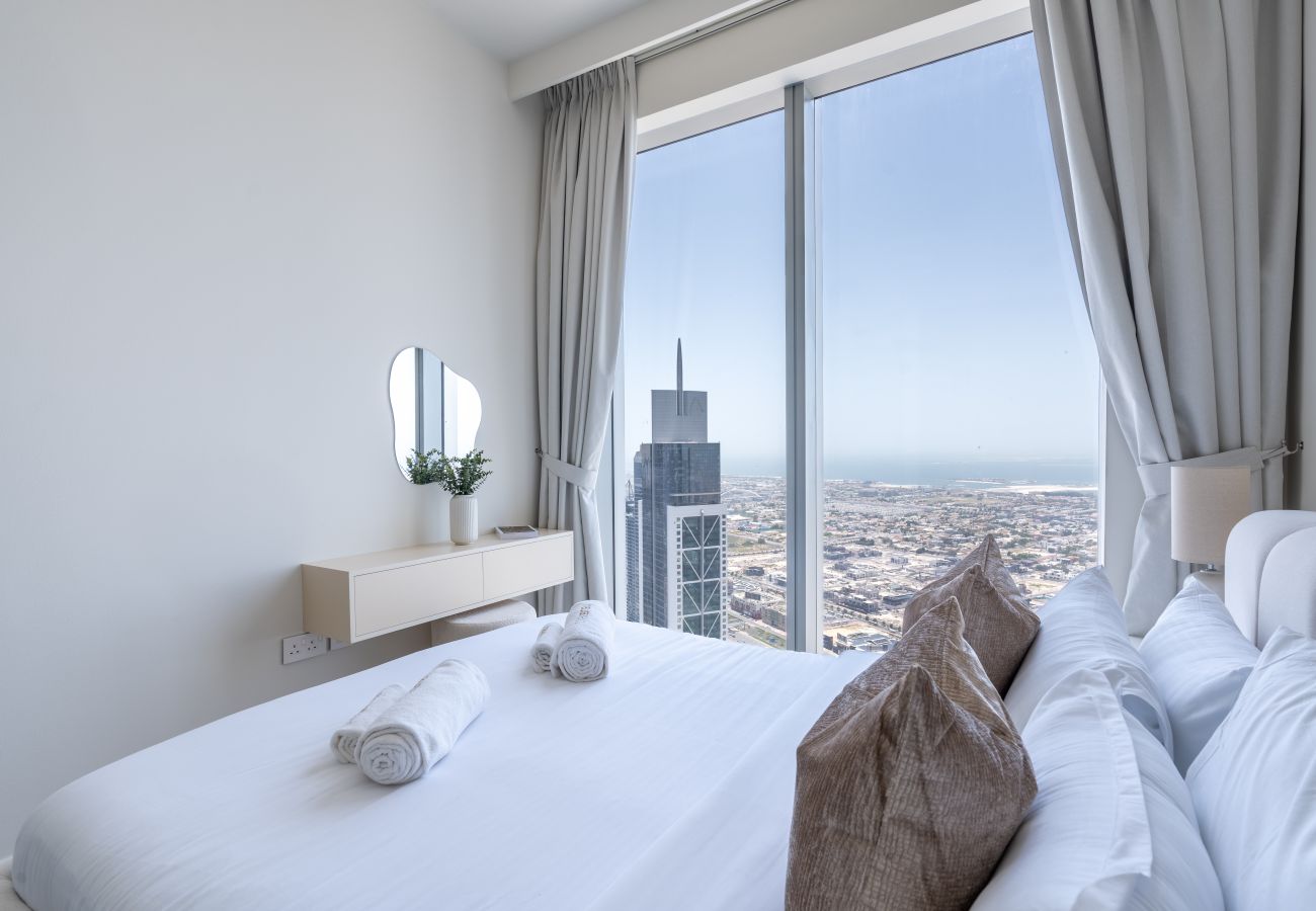 Apartamento en Dubai - Sweeping Views of Sea and City Skyline | Prime