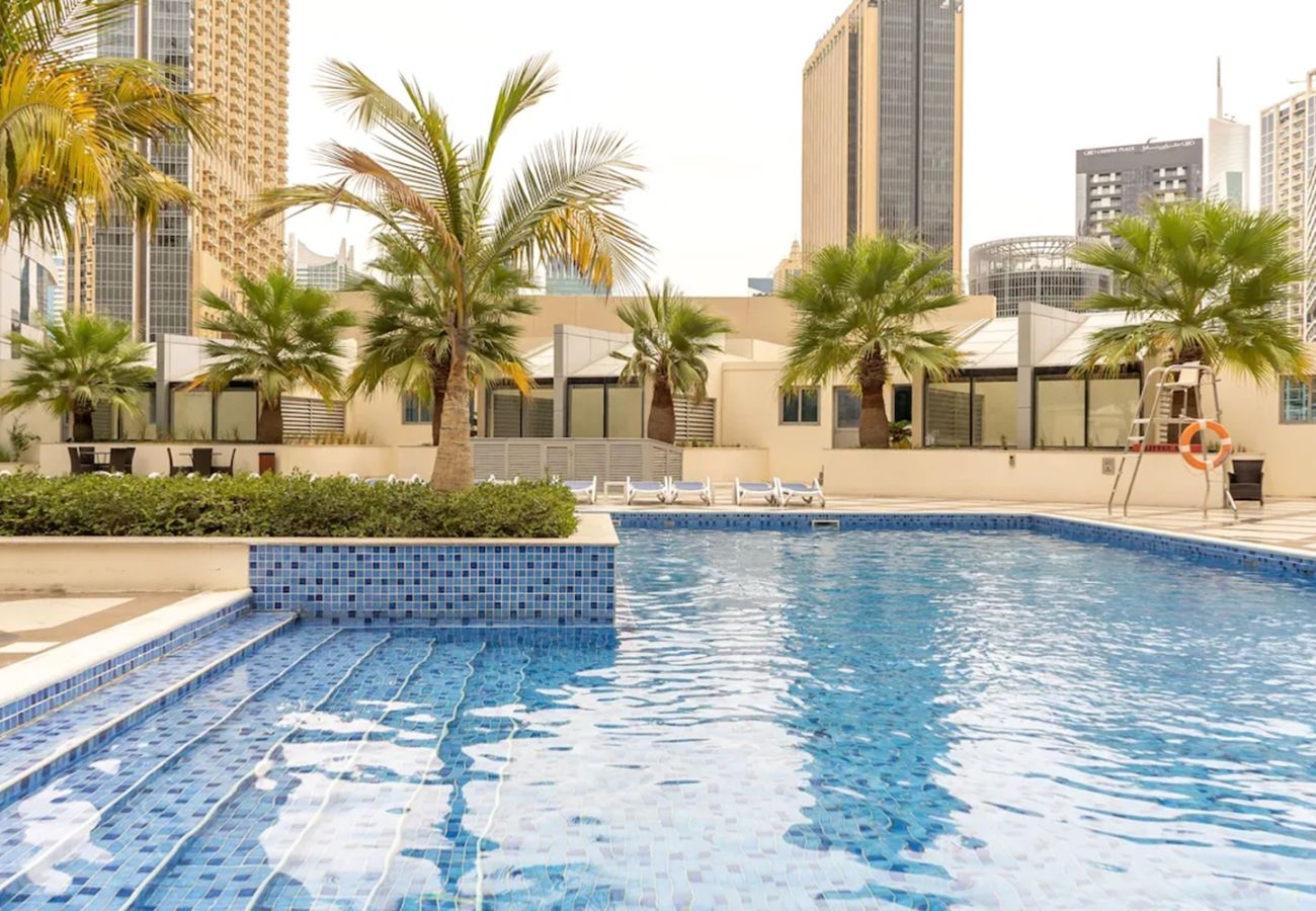 Apartamento en Dubai - Direct Access to Marina Promenade | Vibrant Studio