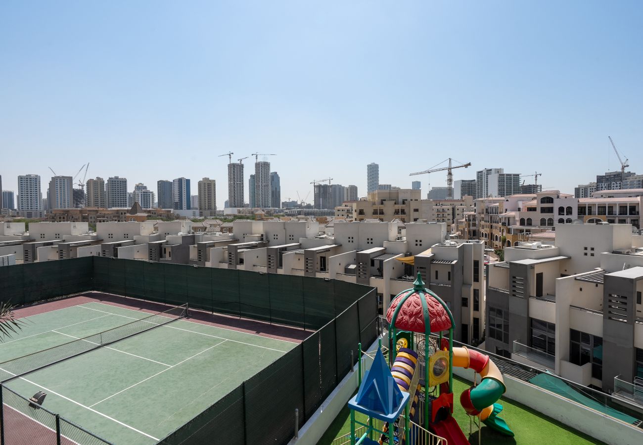 Estudio en Dubai - Beautiful Pool View | Next to Circle Mall | Charming 