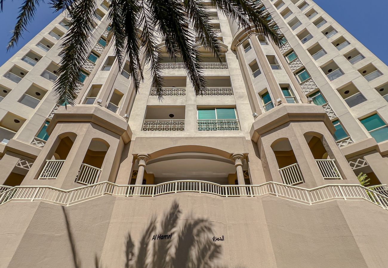 Apartamento en Dubai - Sea View | Expansive 3BR | Newly Furnished 