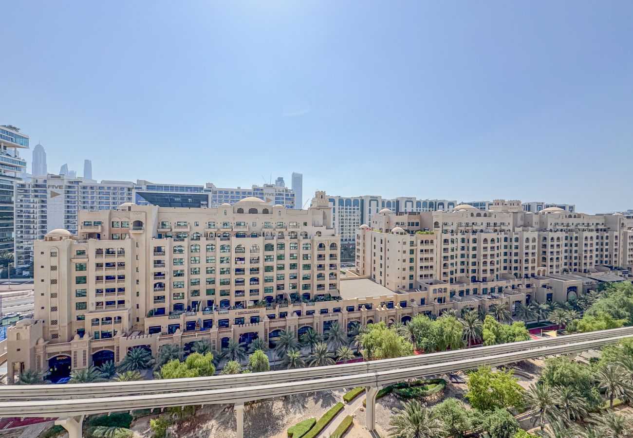 Apartamento en Dubai - Spacious | Maid’s Room | Park View | Brand New