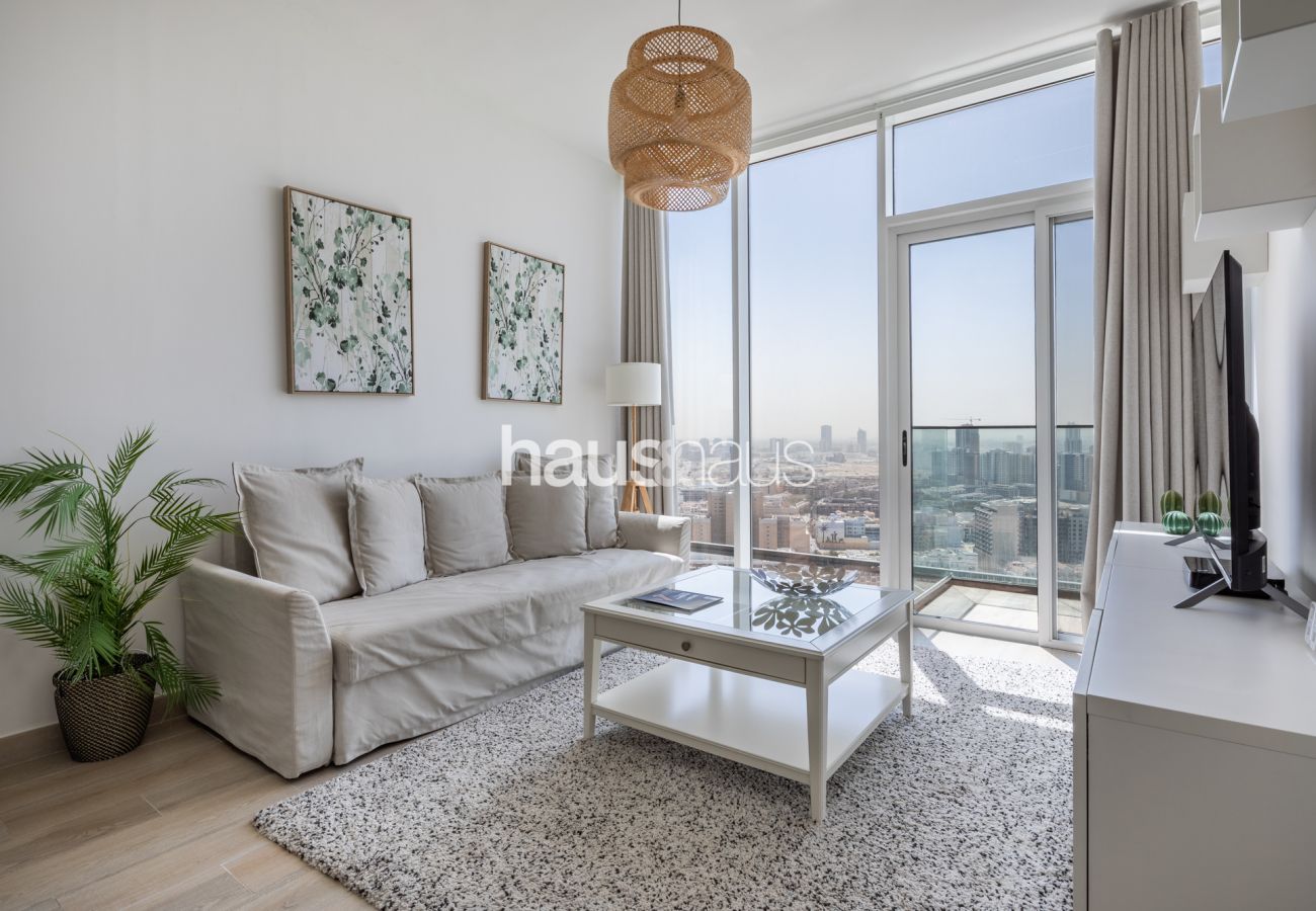 Appartement à Dubai - Dubai Skyline View | High Floor | Cosy