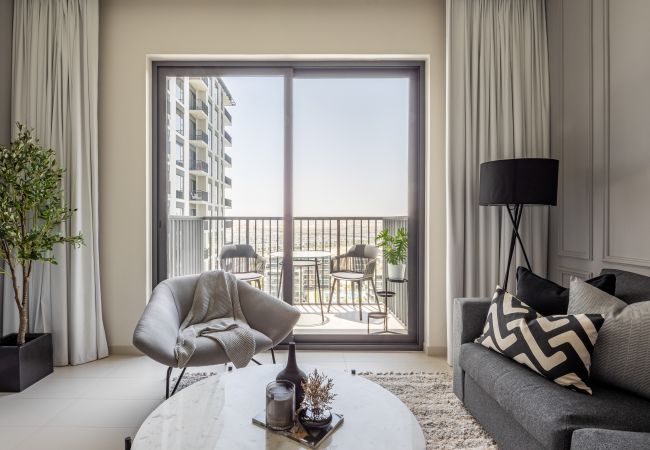 Appartement à Dubai - Belle vue communautaire | Nouvellement meublé | confortable
