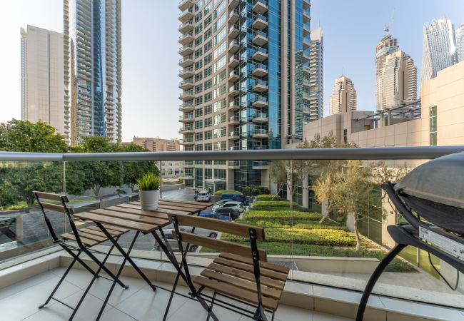 Appartement à Dubai - Ambiance urbaine | Table de billard Aire de jeux | Amélioré