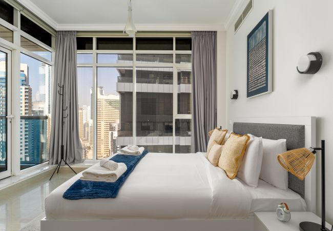 Appartement à Dubai - Accueil | Deux Balcons | Salle d'étude