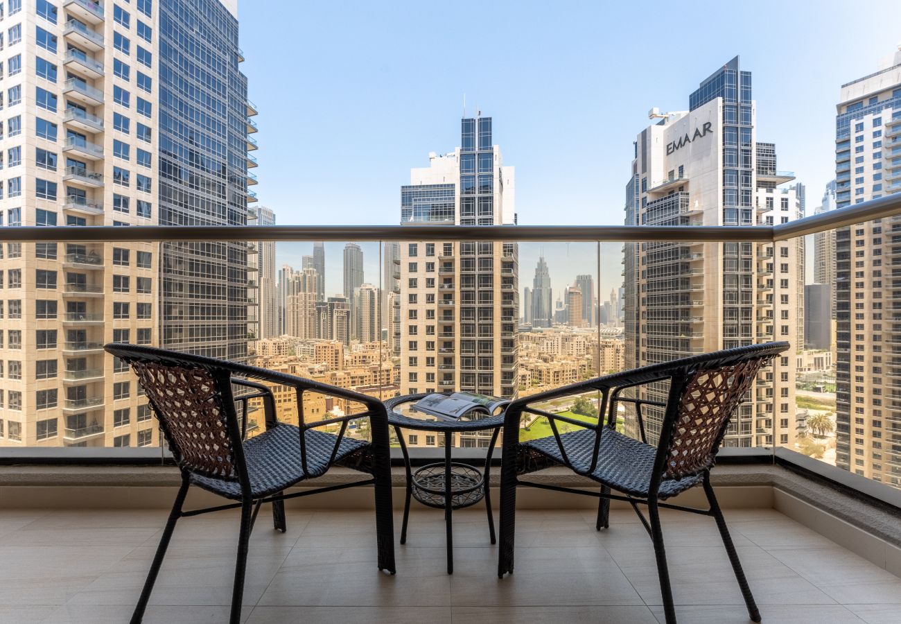 Appartement à Dubai - Vue des gratte-ciel du centre-ville | Détente | Moderne