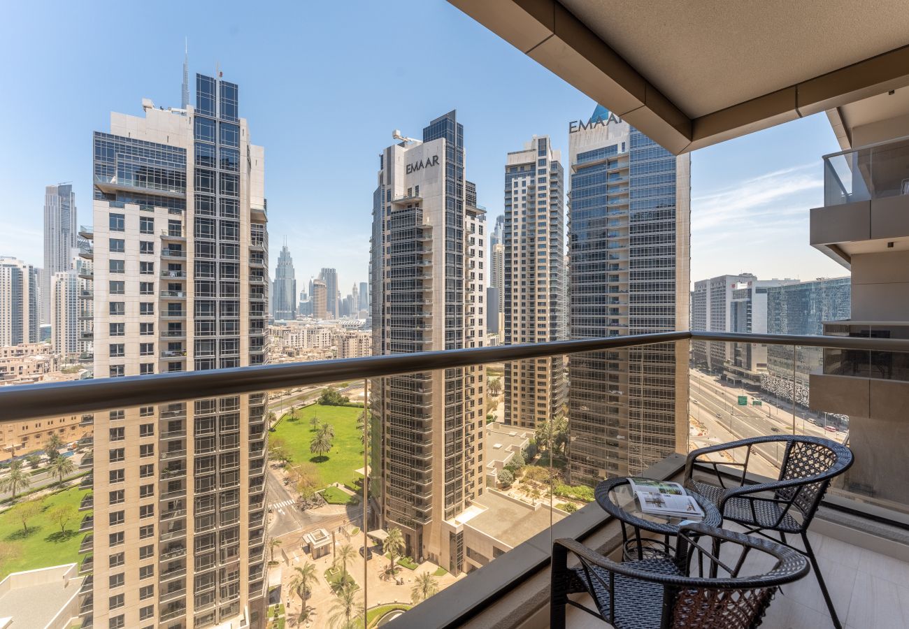 Appartement à Dubai - Vue des gratte-ciel du centre-ville | Détente | Moderne