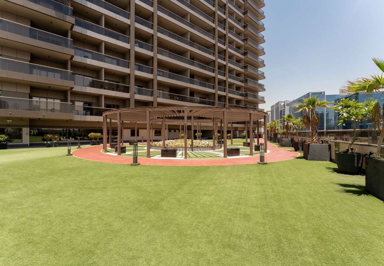 Appartement à Dubai - Vue des gratte-ciel du centre-ville | Détente | Moderne