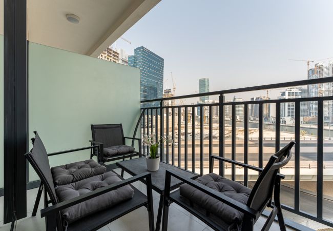 Appartement à Dubai - Immense balcon | Grands équipements | Premium 1BR