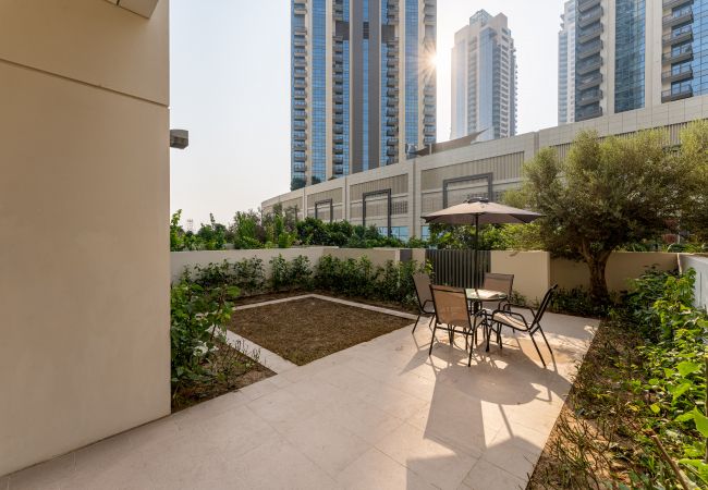 Appartement à Dubai - Jardin privé | Tranquille | Grands équipements