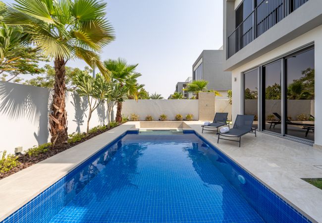 Villa à Dubai - Piscine privée | Villa luxueuse | Mise à niveau