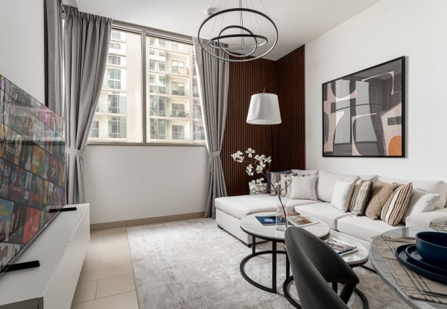 Appartement à Dubai - Élégamment meublé | Vue sur le ruisseau | Moderne