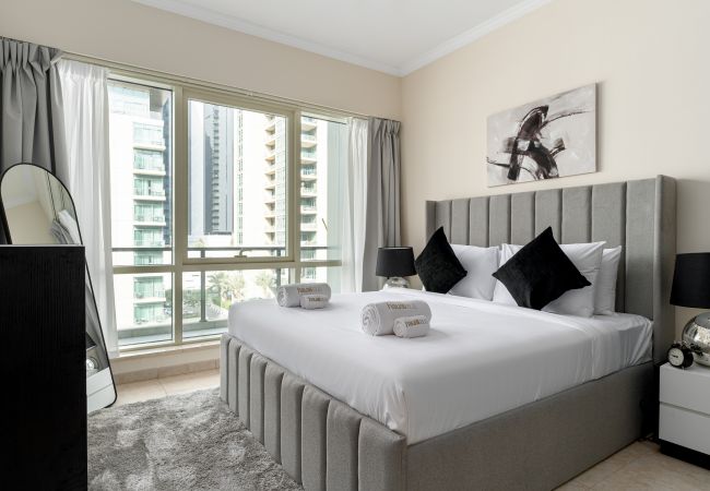 Appartement à Dubai - Vue sur la marina | Magnifiquement meublé | Tranquille