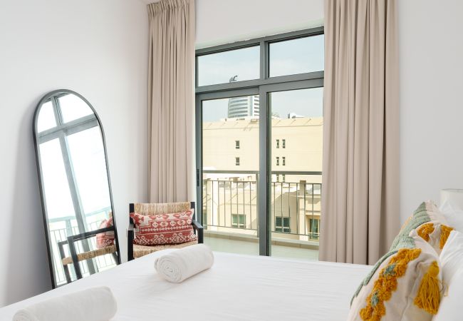 Appartement à Dubai - Vaste 1BR | Meublé avec goût Tranquille