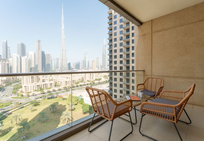 Appartement à Dubai - Gran Vista completa de Burj Khalifa | Recién amueblado