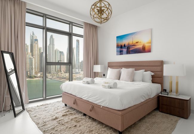 Appartement à Dubai - Accès à la plage | Magnifique vue sur la mer et le yacht | Énorme