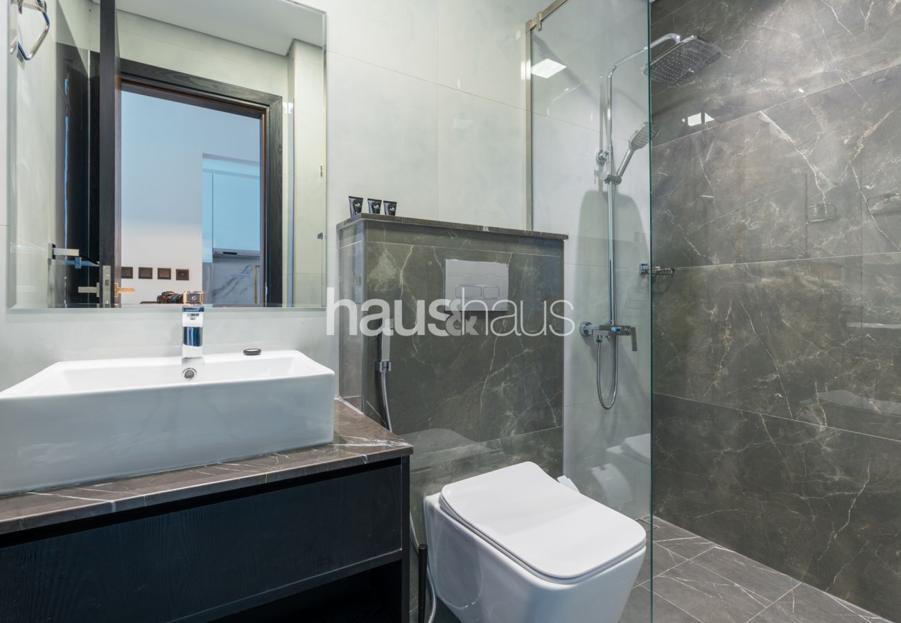 Appartement à Dubai - Charming Amenities View | Tranquil Neighbourhood