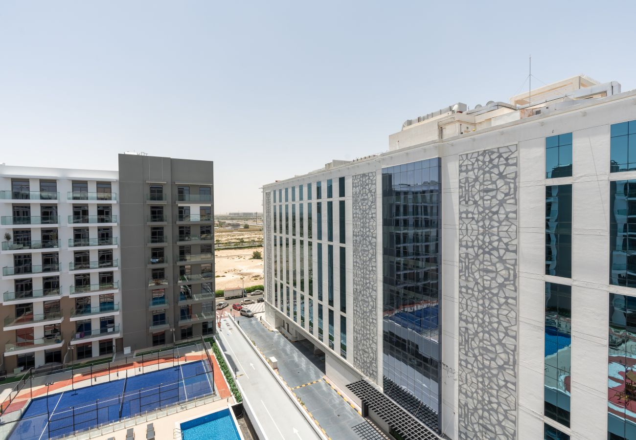 Studio à Dubai - Pool View | Brand New Apartment | Charming