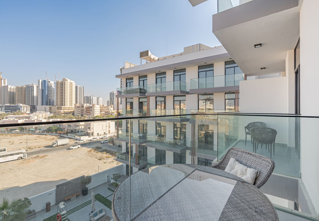 Studio à Dubai - Pool View | Brand New Building | Cosy Studio