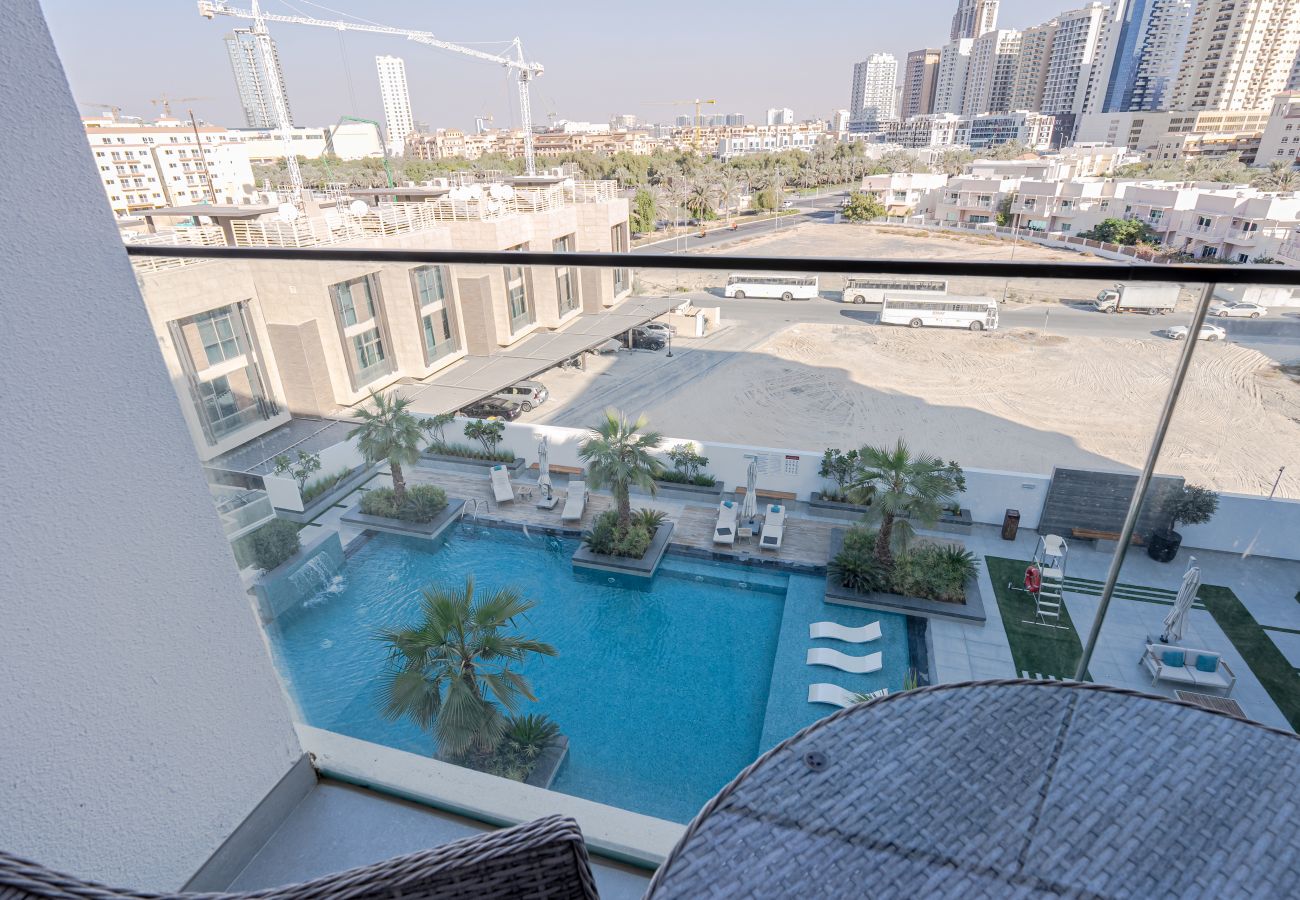 Studio à Dubai - Pool View | Brand New Building | Cosy Studio